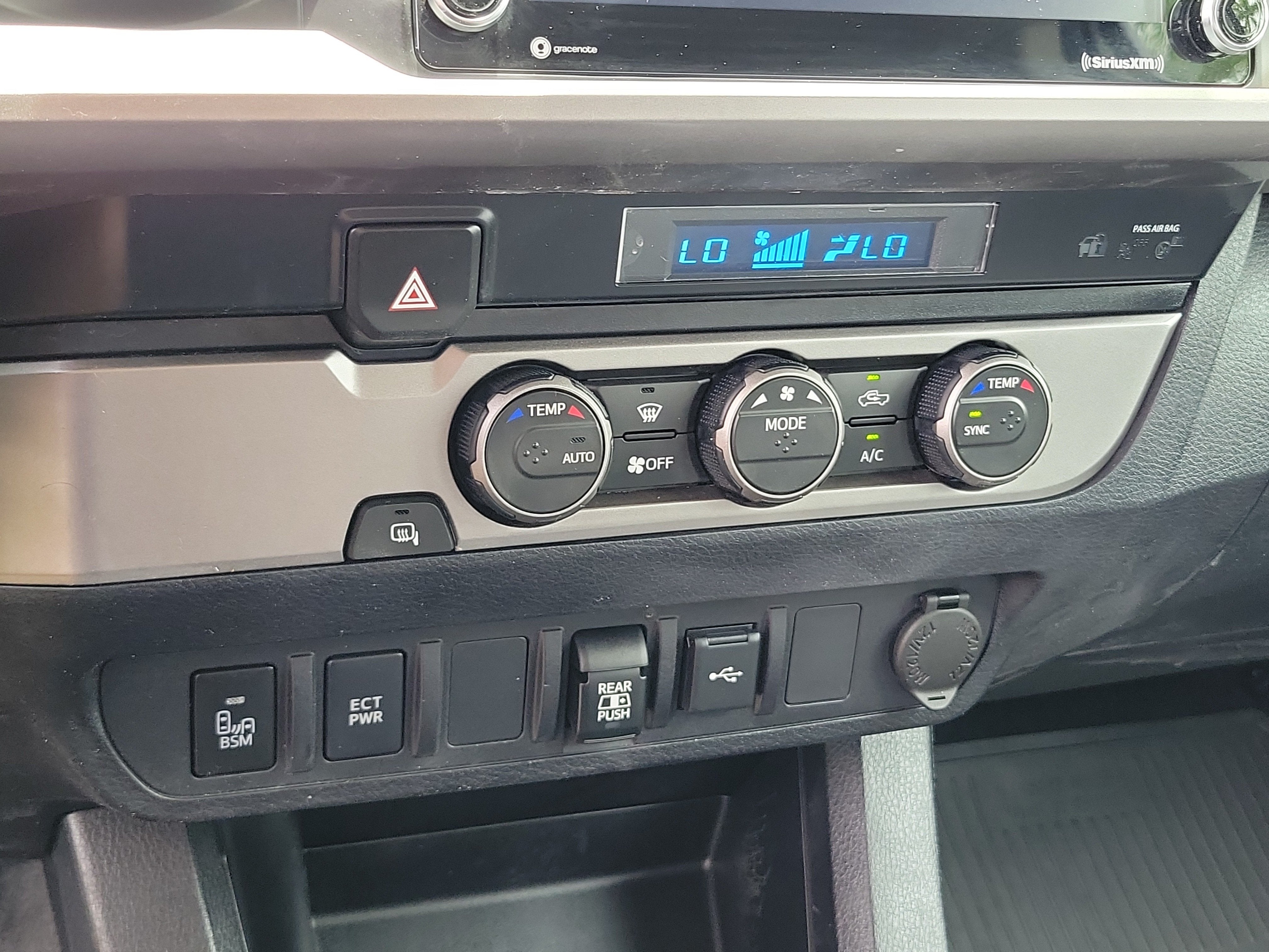 2022 Toyota Tacoma 2WD SR5
