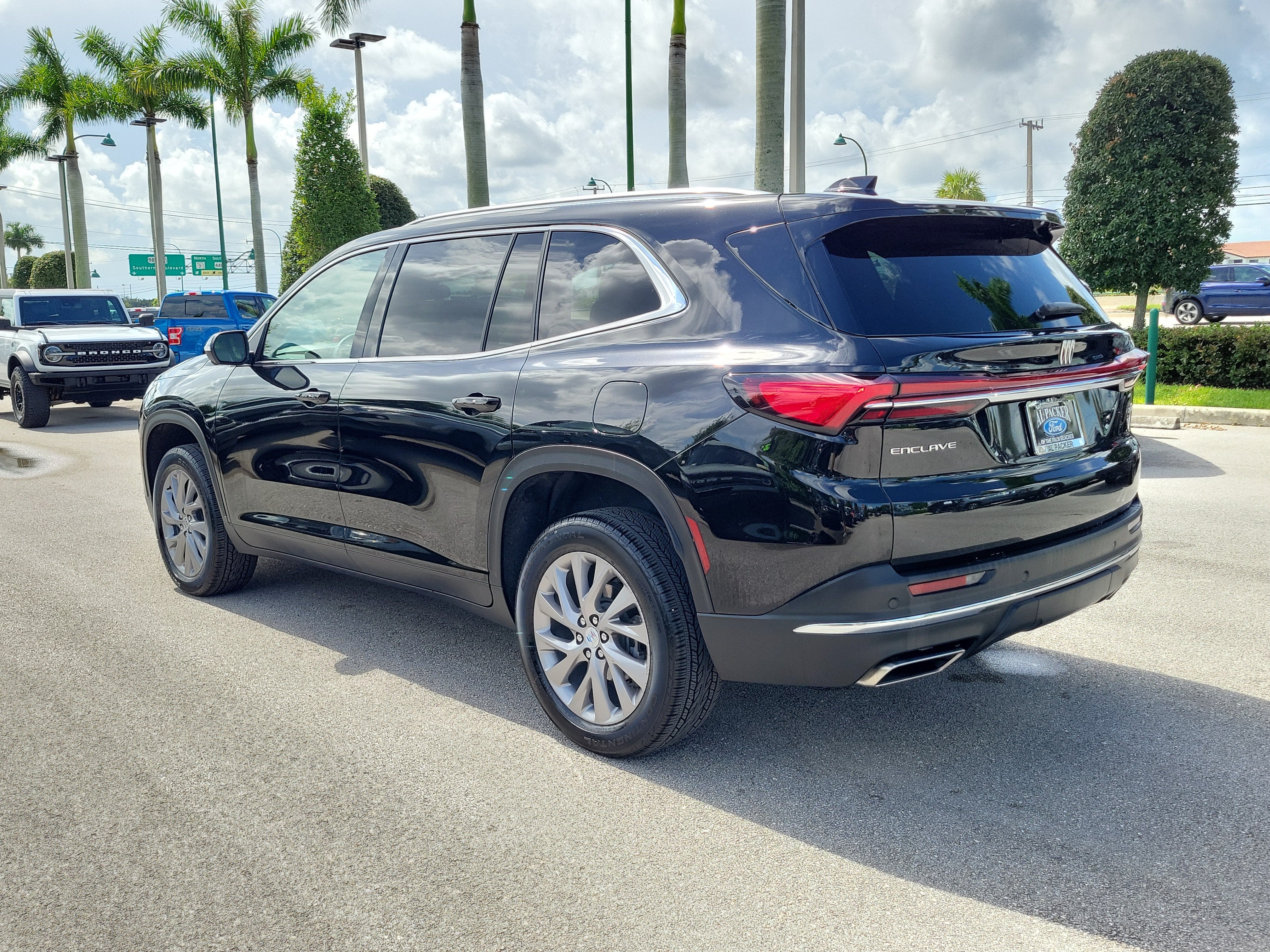 2025 Buick Enclave Preferred