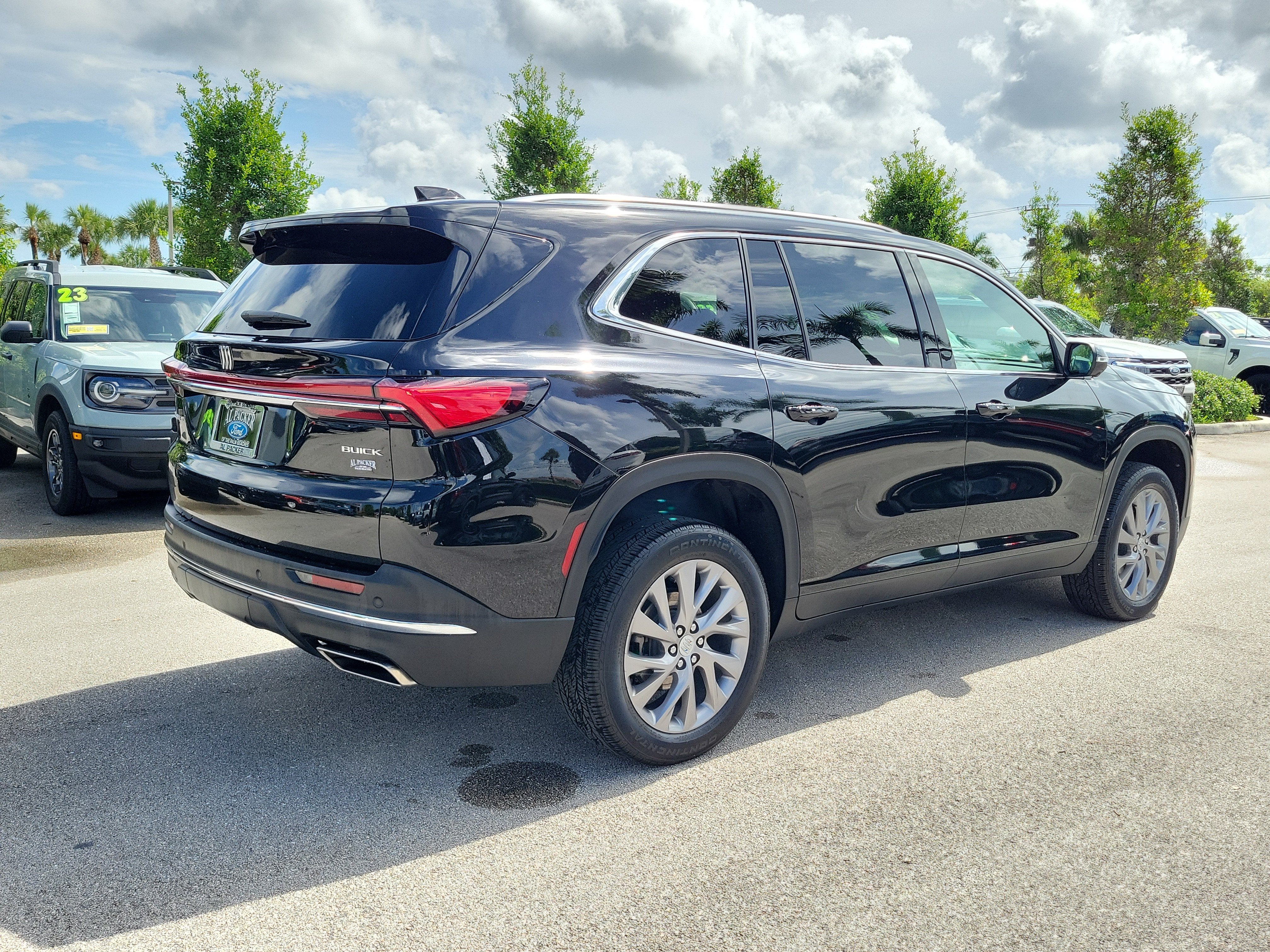 2025 Buick Enclave Preferred