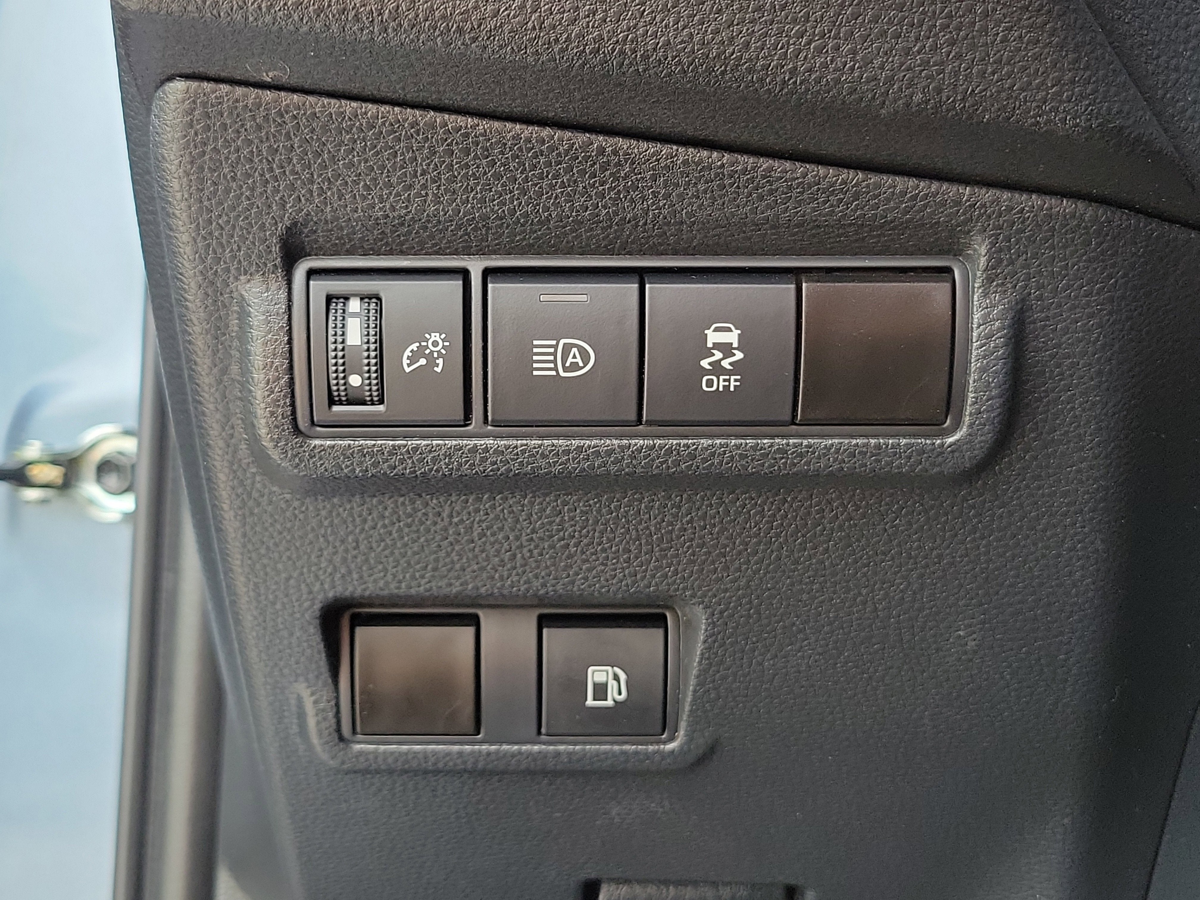 2023 Toyota Corolla Cross Hybrid SE
