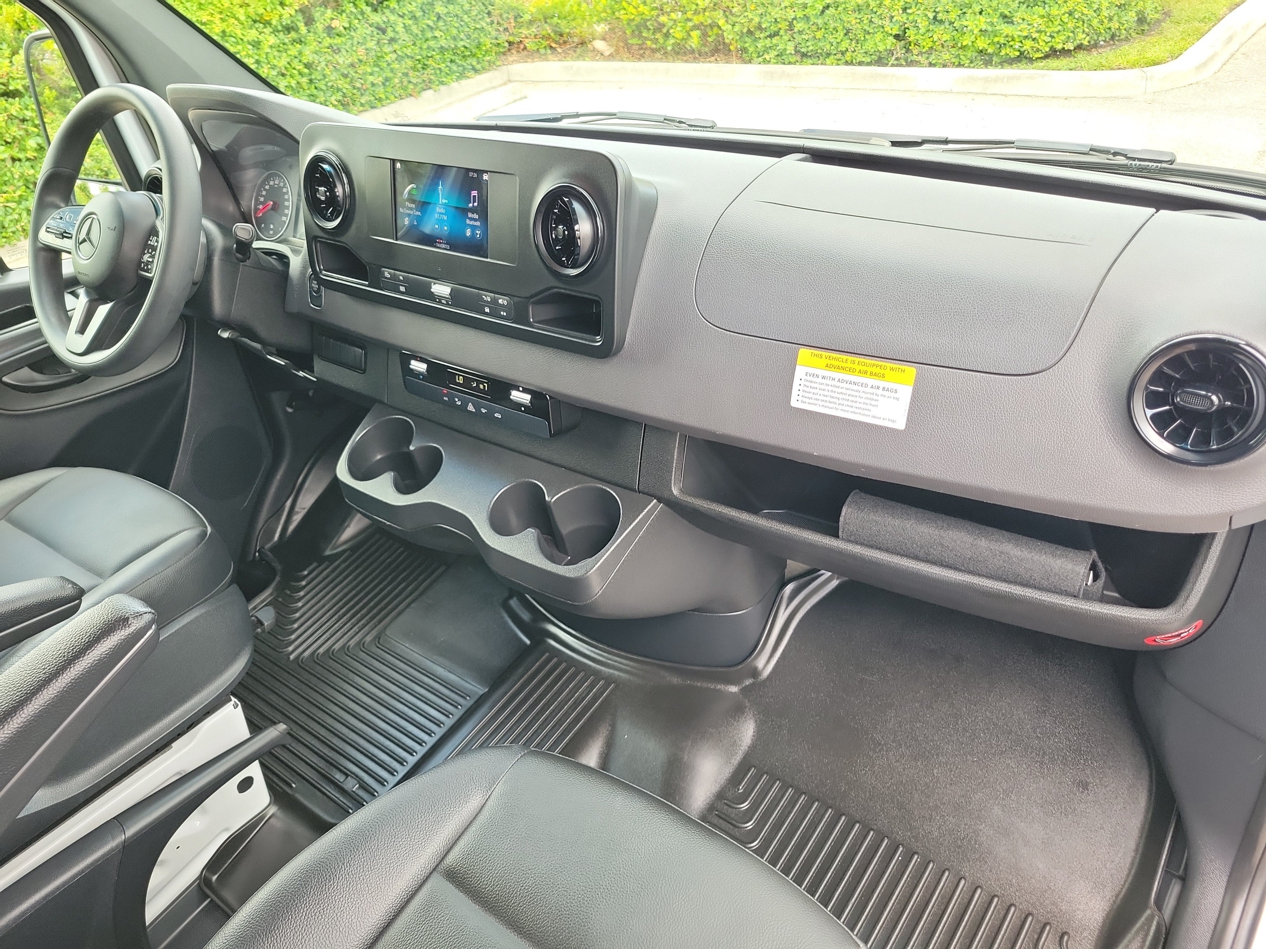 2024 Mercedes-Benz Sprinter Cargo Van Cargo 144 WB