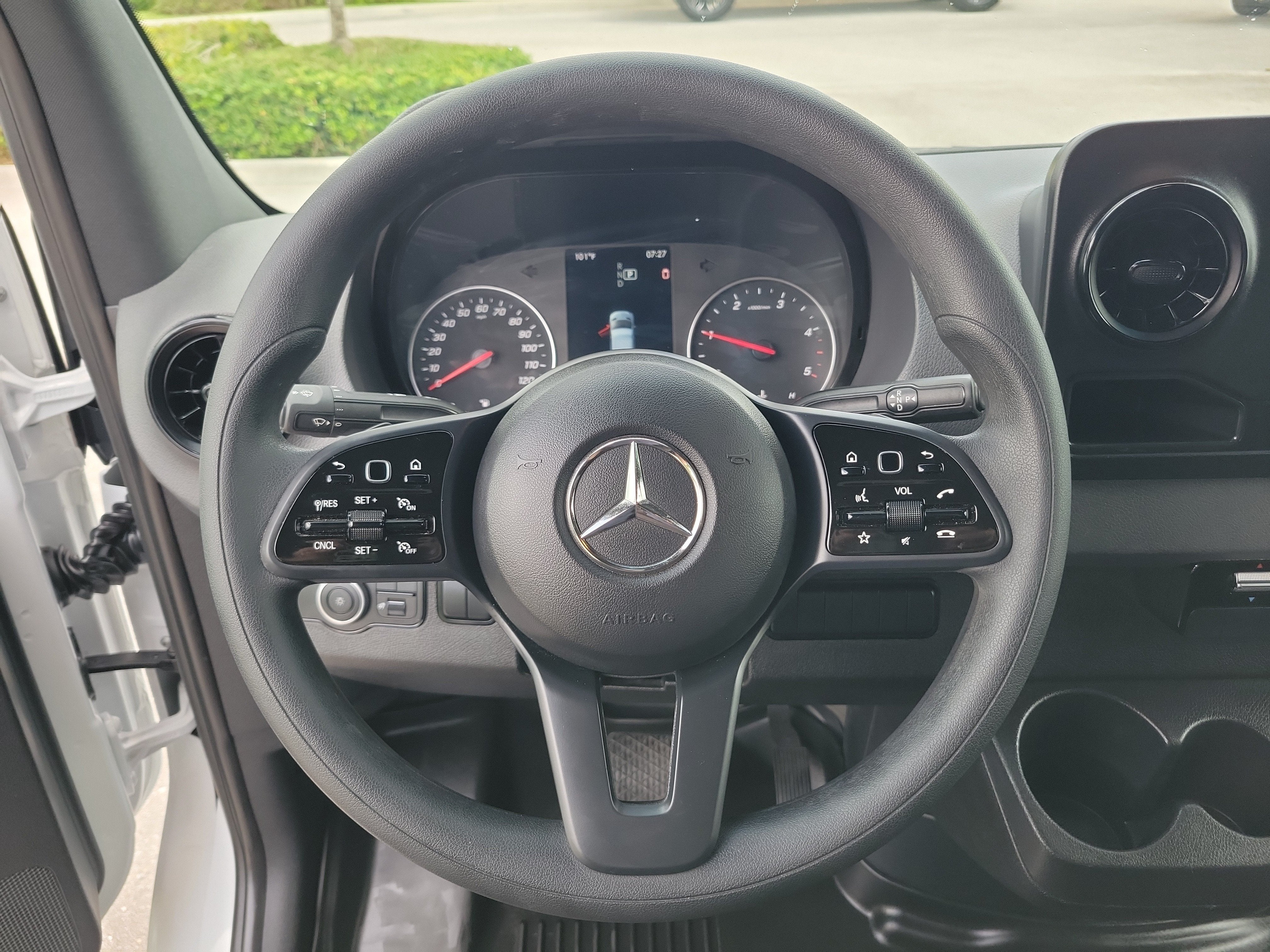 2024 Mercedes-Benz Sprinter Cargo Van Cargo 144 WB