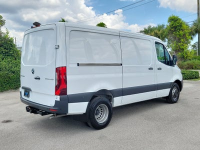 2024 Mercedes-Benz Sprinter Cargo Van Cargo 144 WB