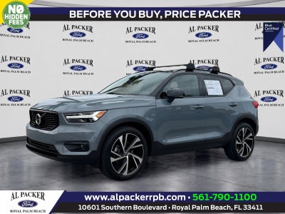 2021 Volvo XC40 R-Design