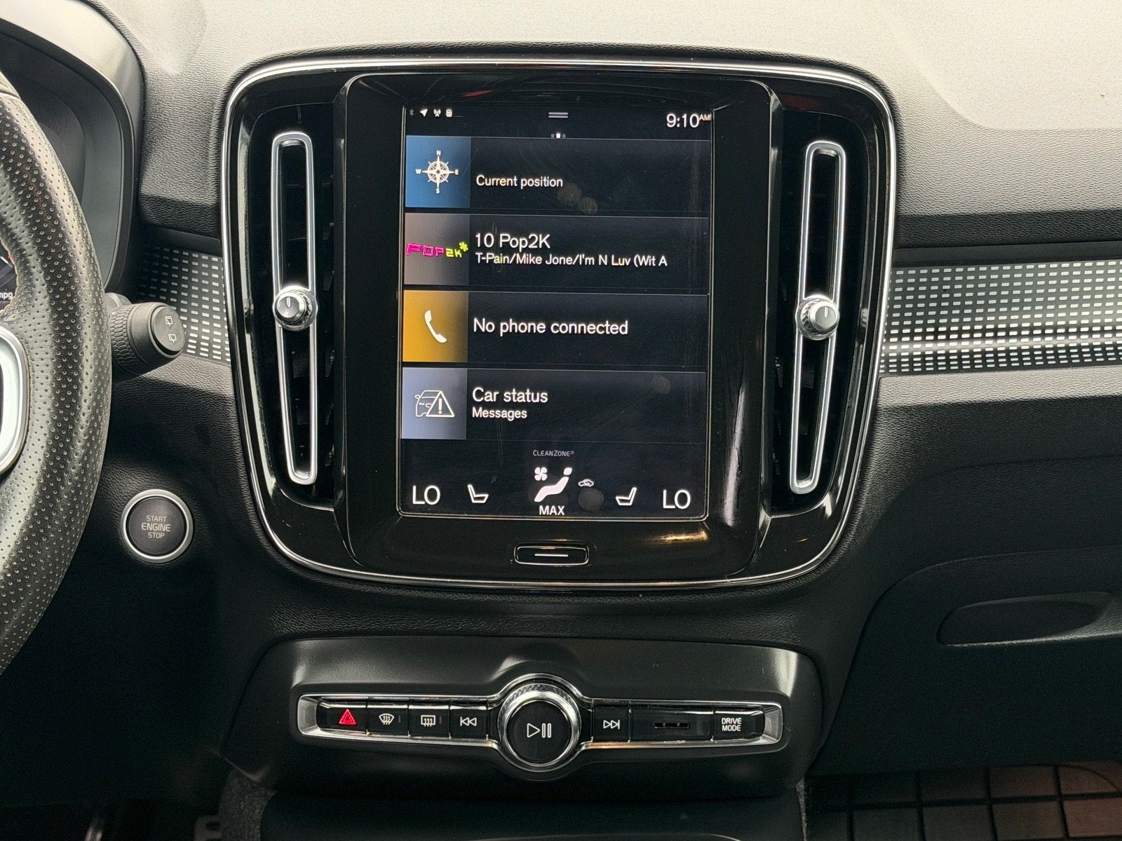 2021 Volvo XC40 R-Design
