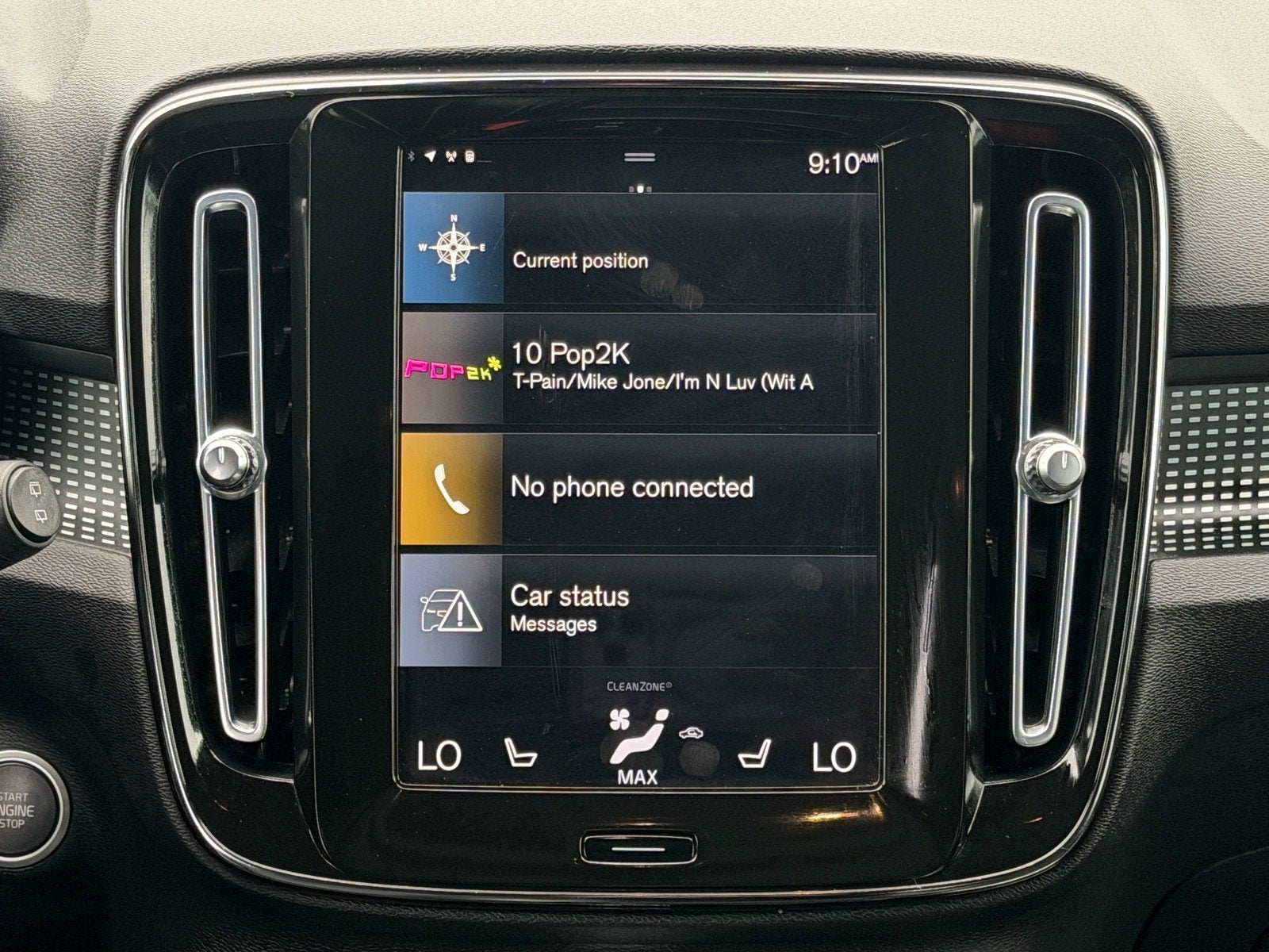 2021 Volvo XC40 R-Design