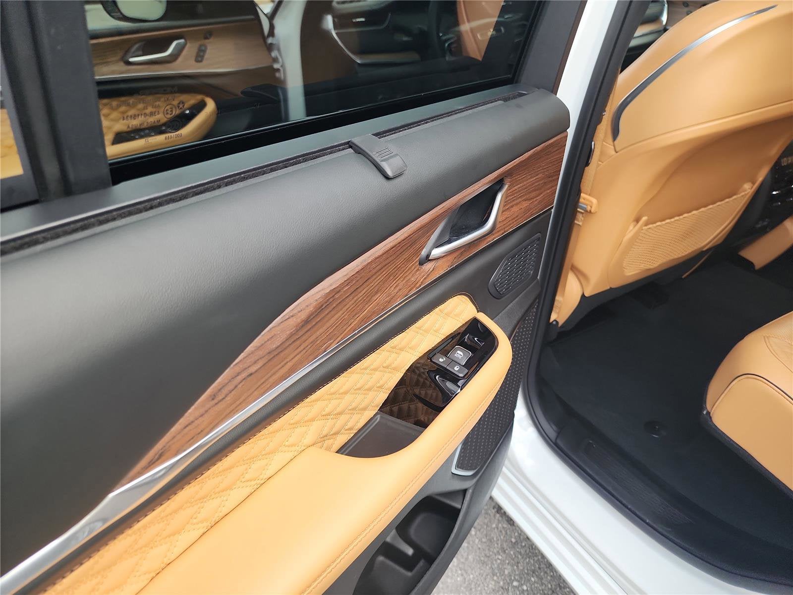 2023 Jeep Grand Cherokee Summit