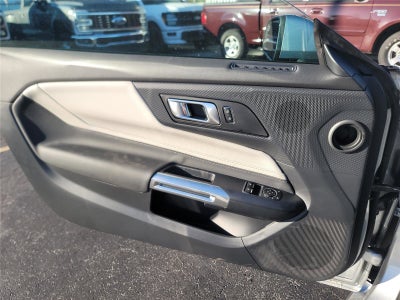 2026 Ford Mustang Premium