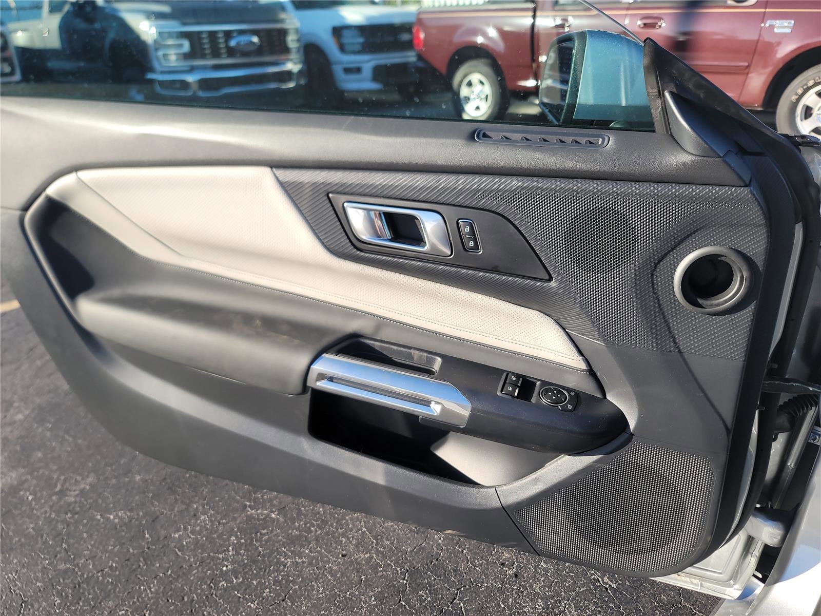 2026 Ford Mustang Premium