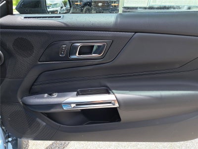 2025 Ford Mustang Premium