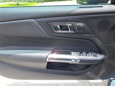 2025 Ford Mustang Premium