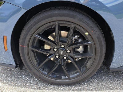 2025 Ford Mustang Premium