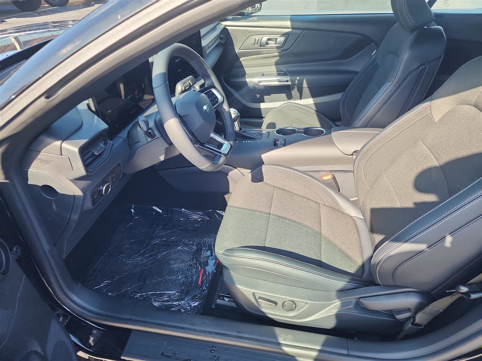 2025 Ford Mustang EcoBoost