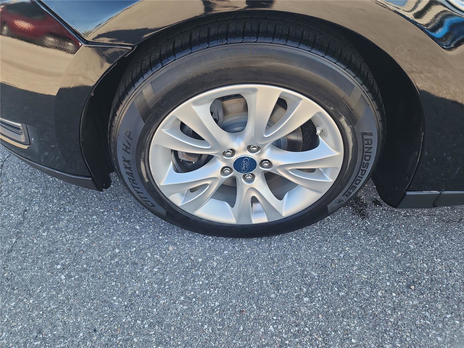 2016 Ford Taurus SEL