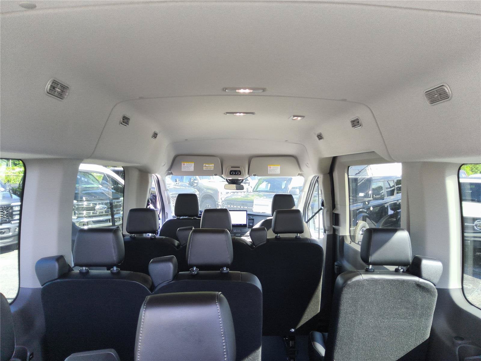 2026 Ford Transit Passenger Wagon XL