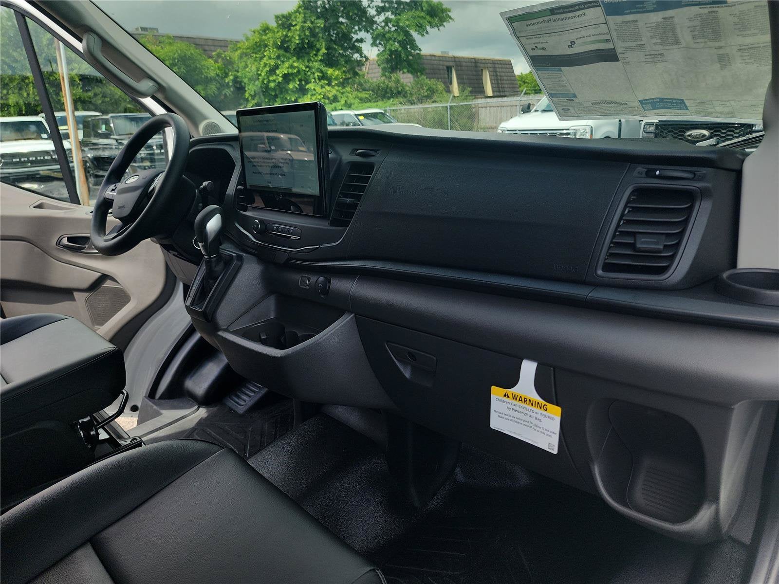 2026 Ford Transit Passenger Wagon XL