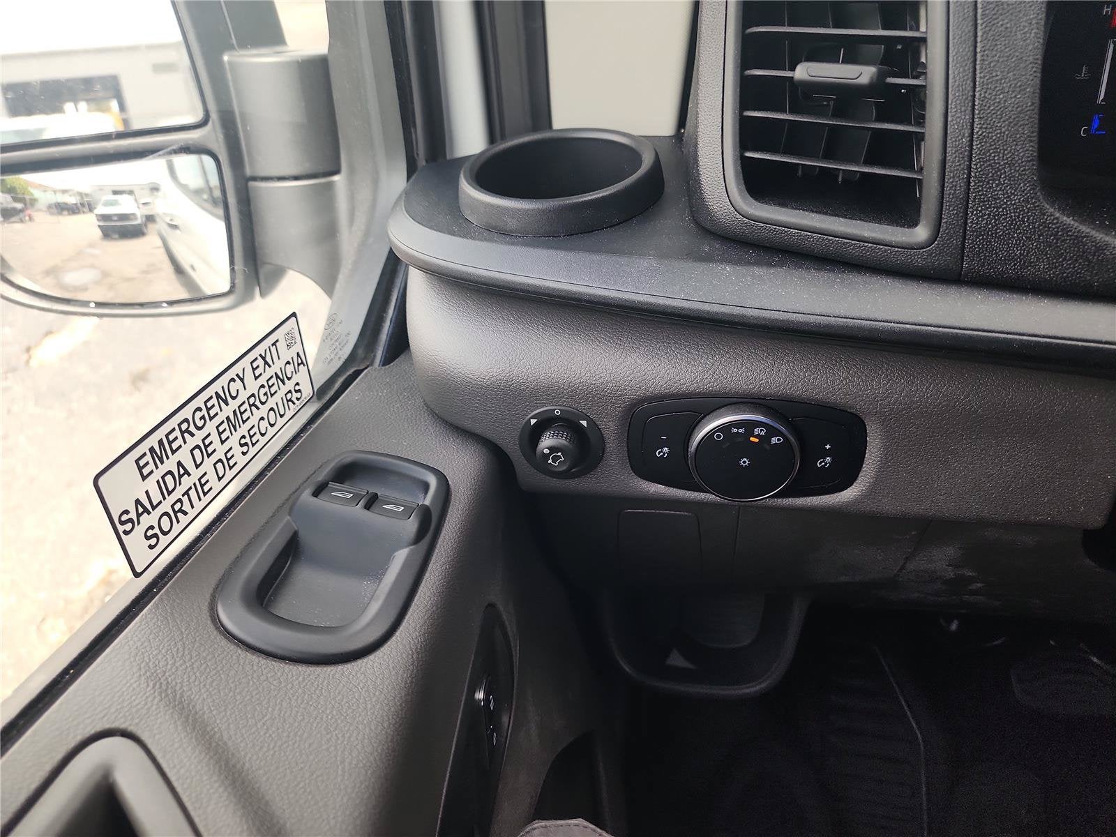 2026 Ford Transit Passenger Wagon XL