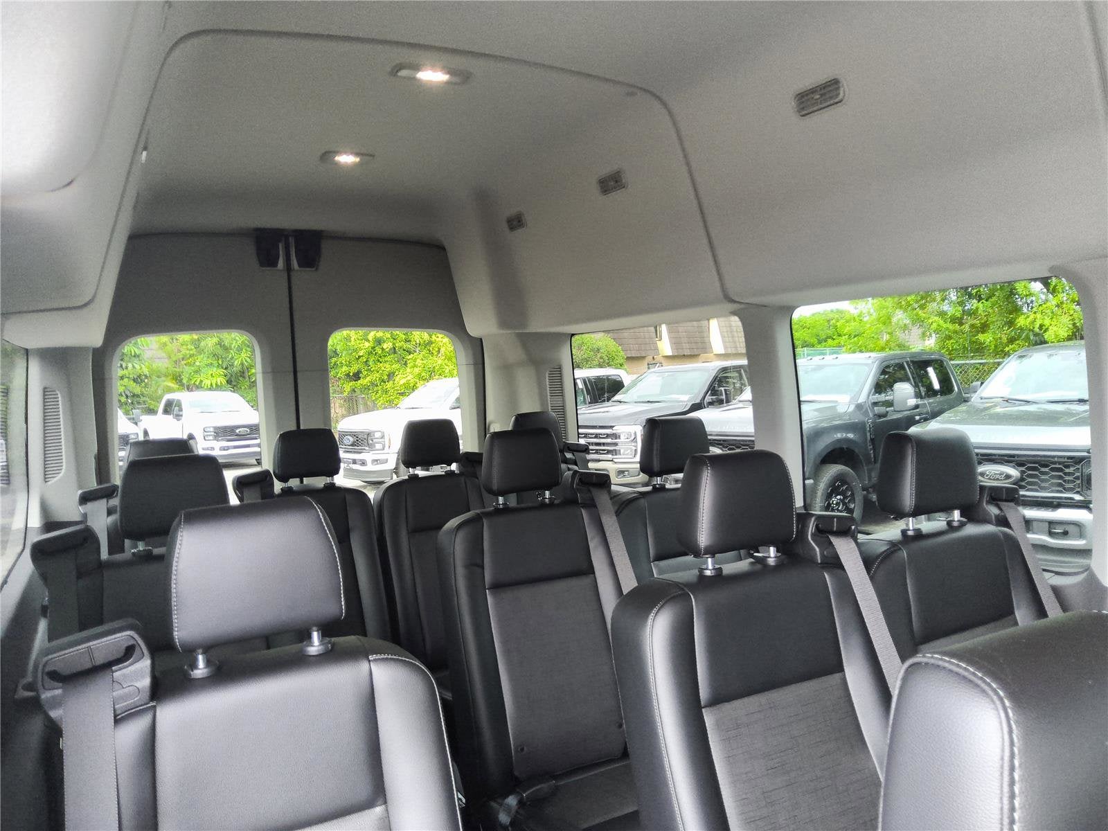 2026 Ford Transit Passenger Wagon XL