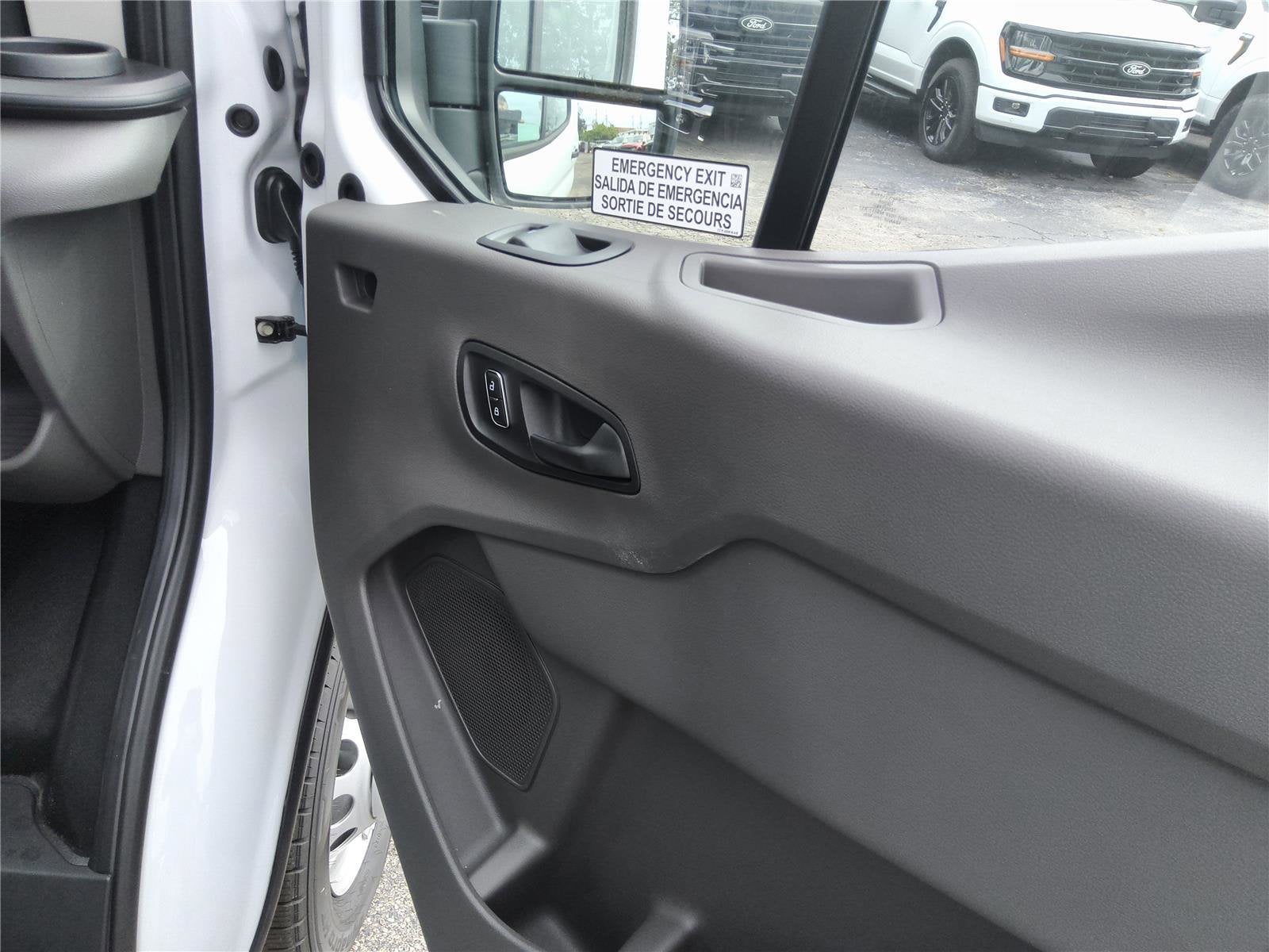 2026 Ford Transit Passenger Wagon XL