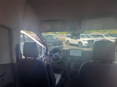 2026 Ford Transit Passenger Wagon XL