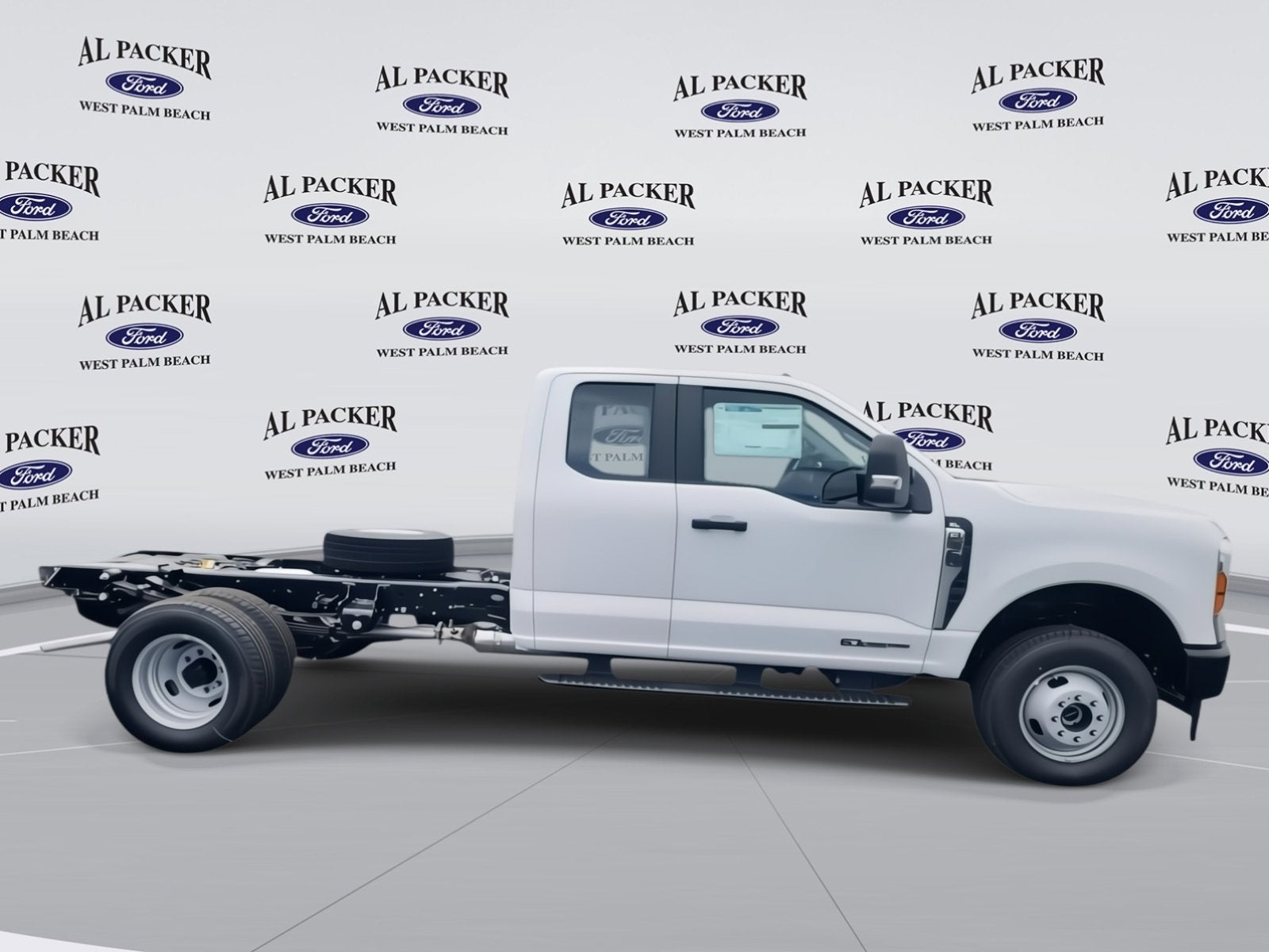 2025 Ford Super Duty F-350 DRW XL