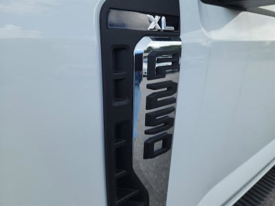 2025 Ford Super Duty F-250 SRW XL