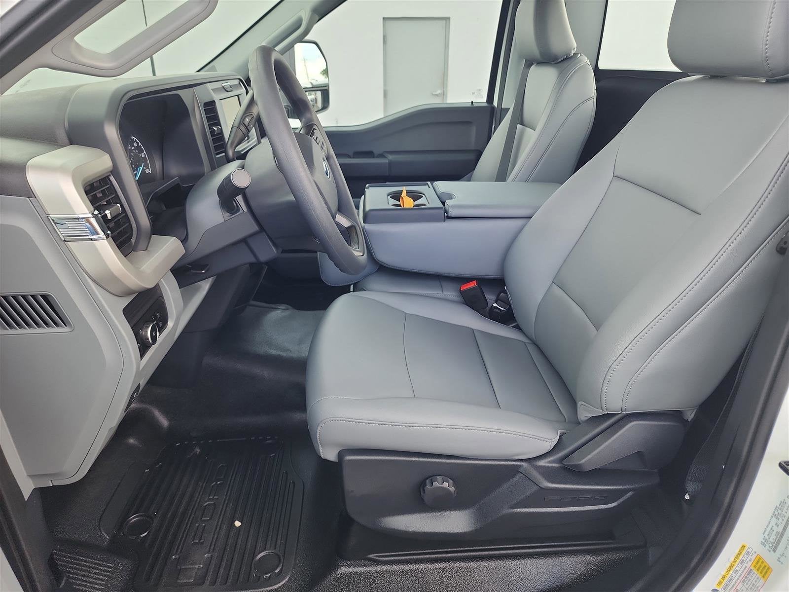 2025 Ford Super Duty F-250 SRW XL