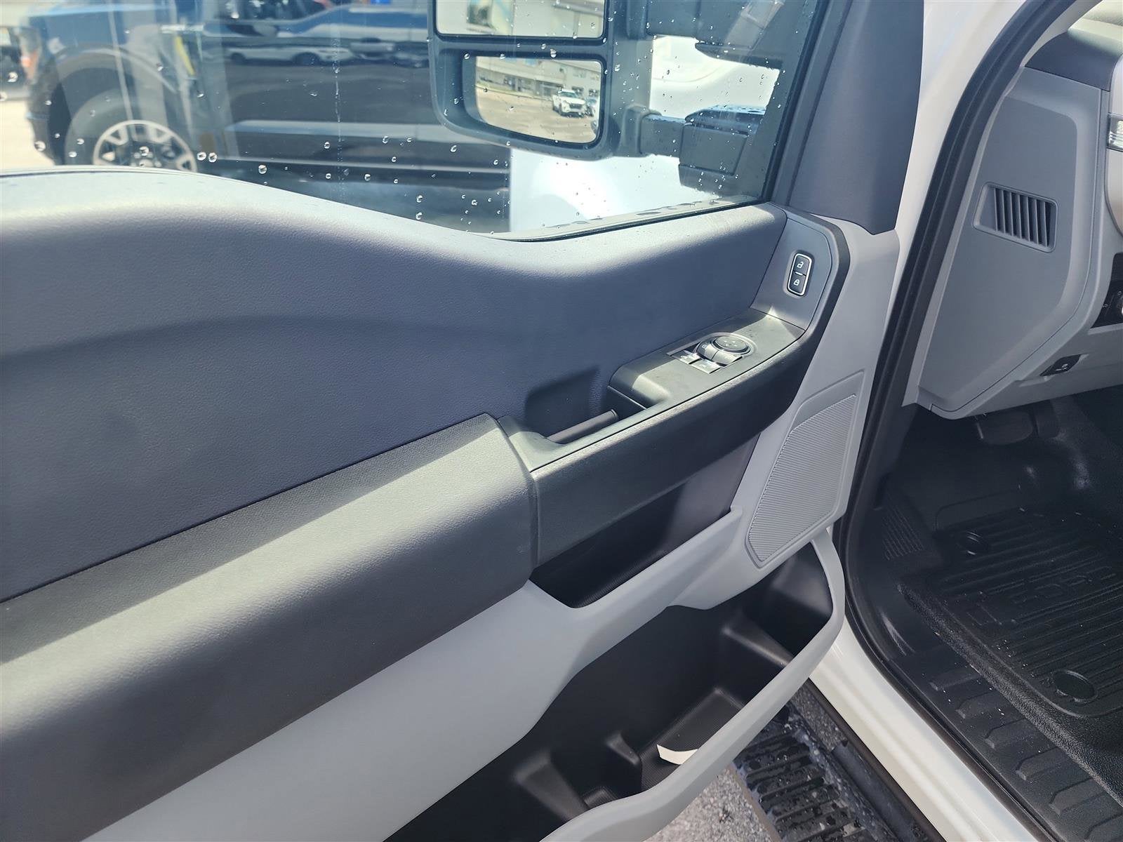 2025 Ford Super Duty F-250 SRW XL