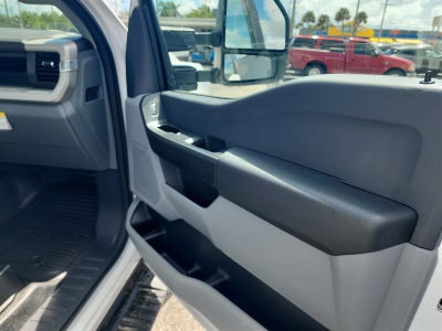 2025 Ford Super Duty F-250 SRW XL