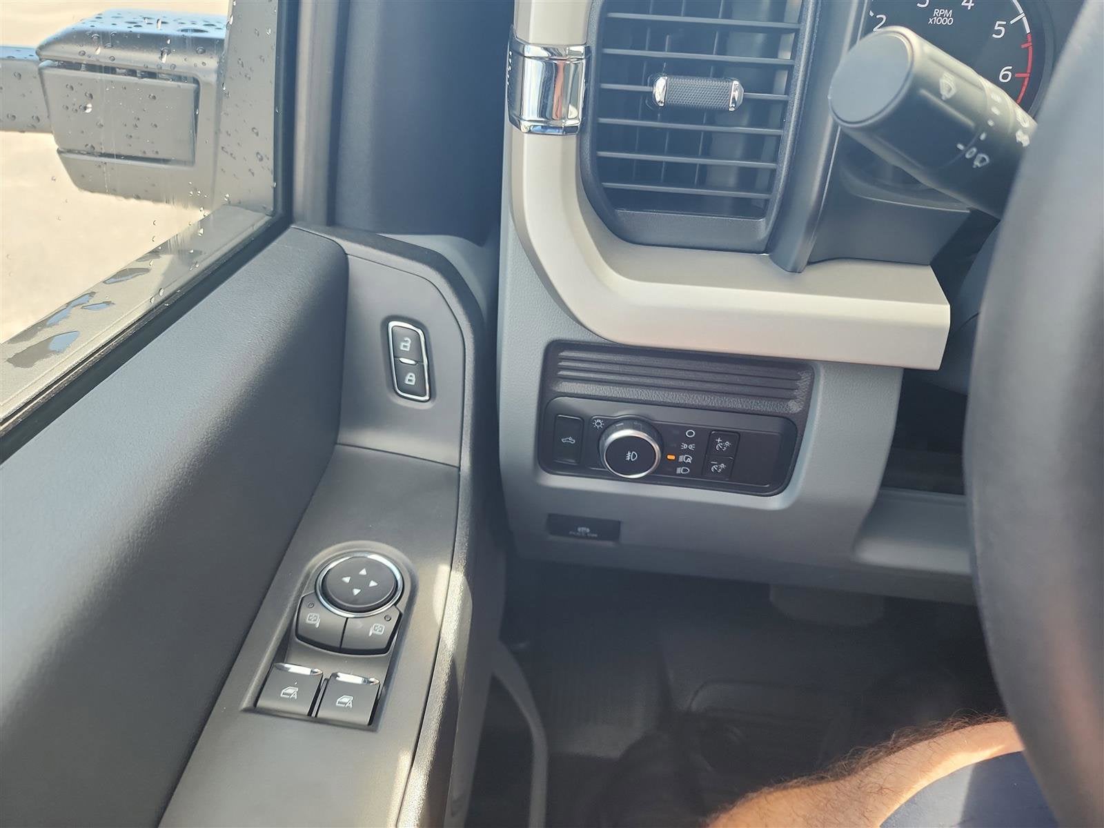 2025 Ford Super Duty F-250 SRW XL