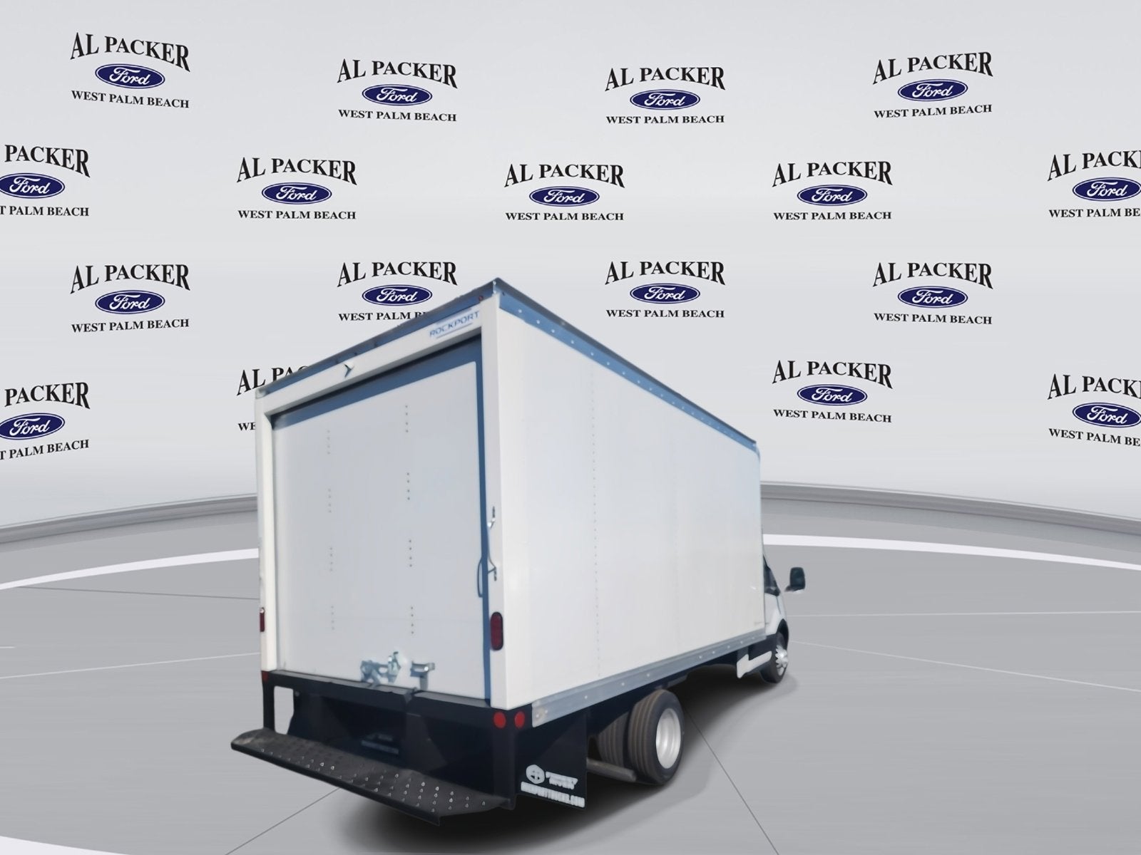 2026 Ford Transit Cutaway Base