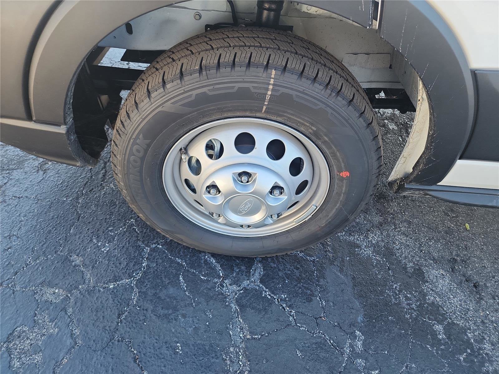 2026 Ford Transit Cutaway Base