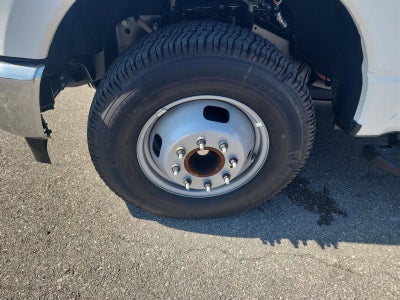 2025 Ford Super Duty F-350 DRW XL