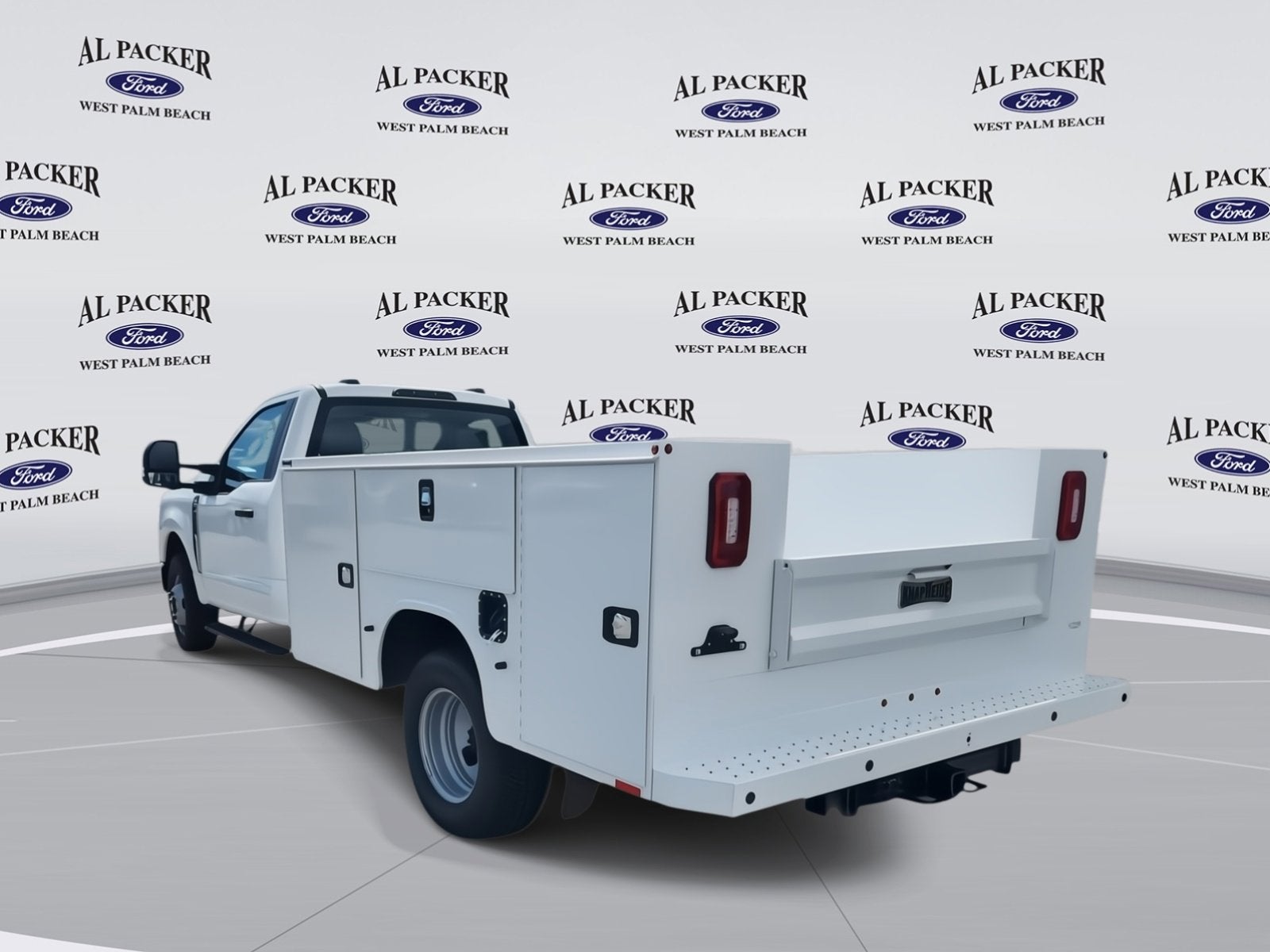 2025 Ford Super Duty F-350 DRW XL