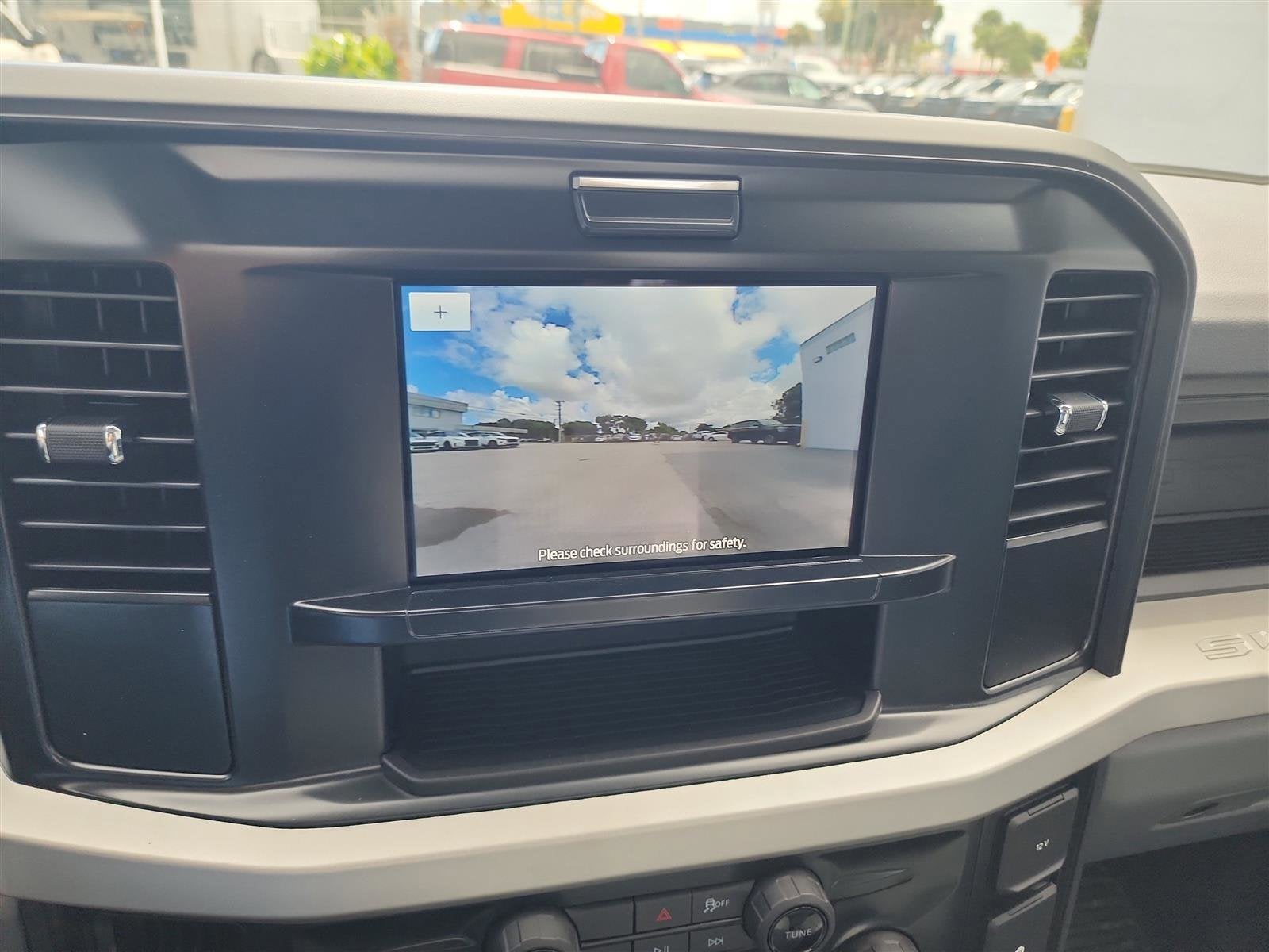 2025 Ford Super Duty F-350 DRW XL