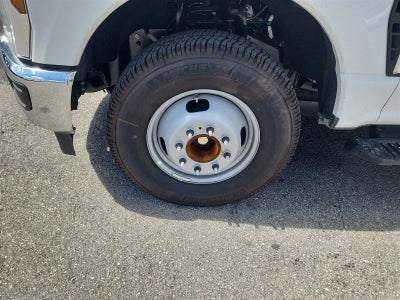 2025 Ford Super Duty F-350 DRW XL