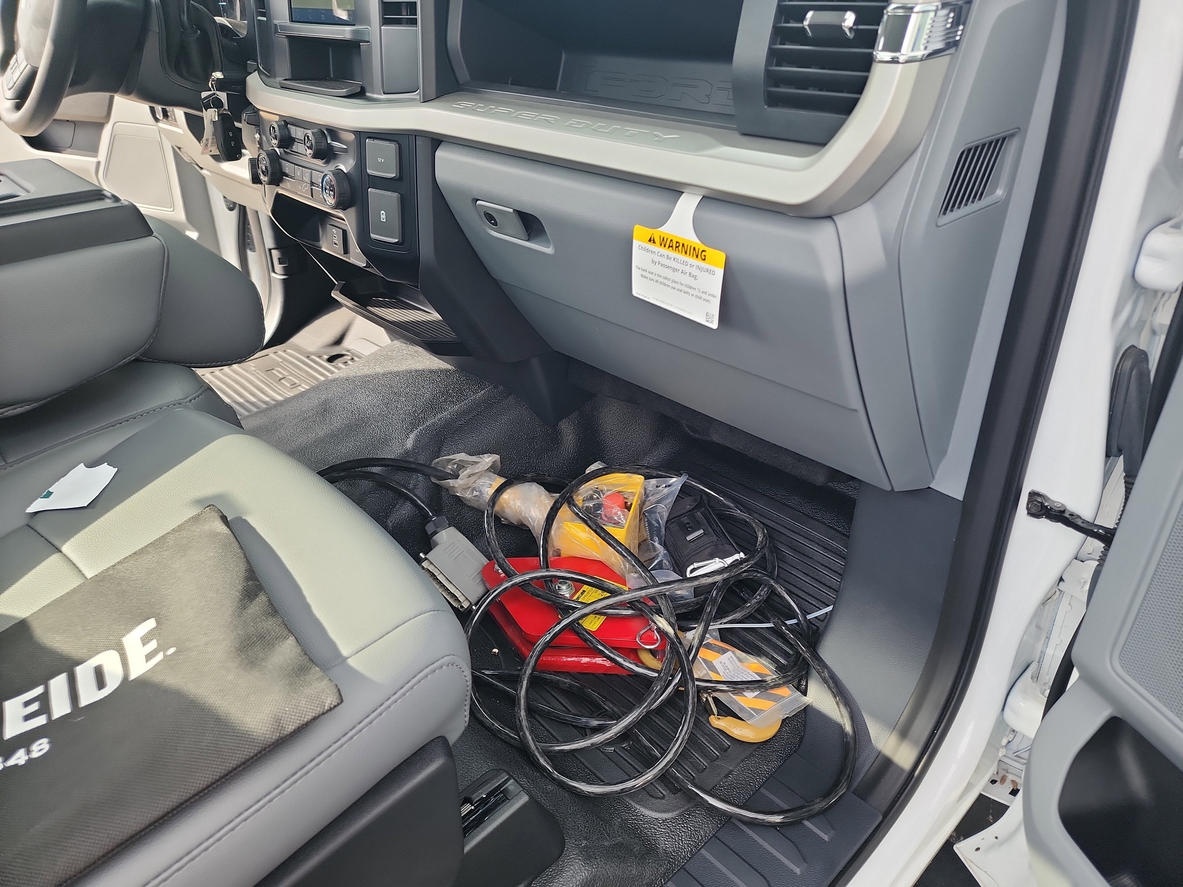 2024 Ford Super Duty F-450 DRW XL