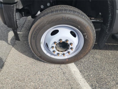 2024 Ford Super Duty F-450 DRW XL