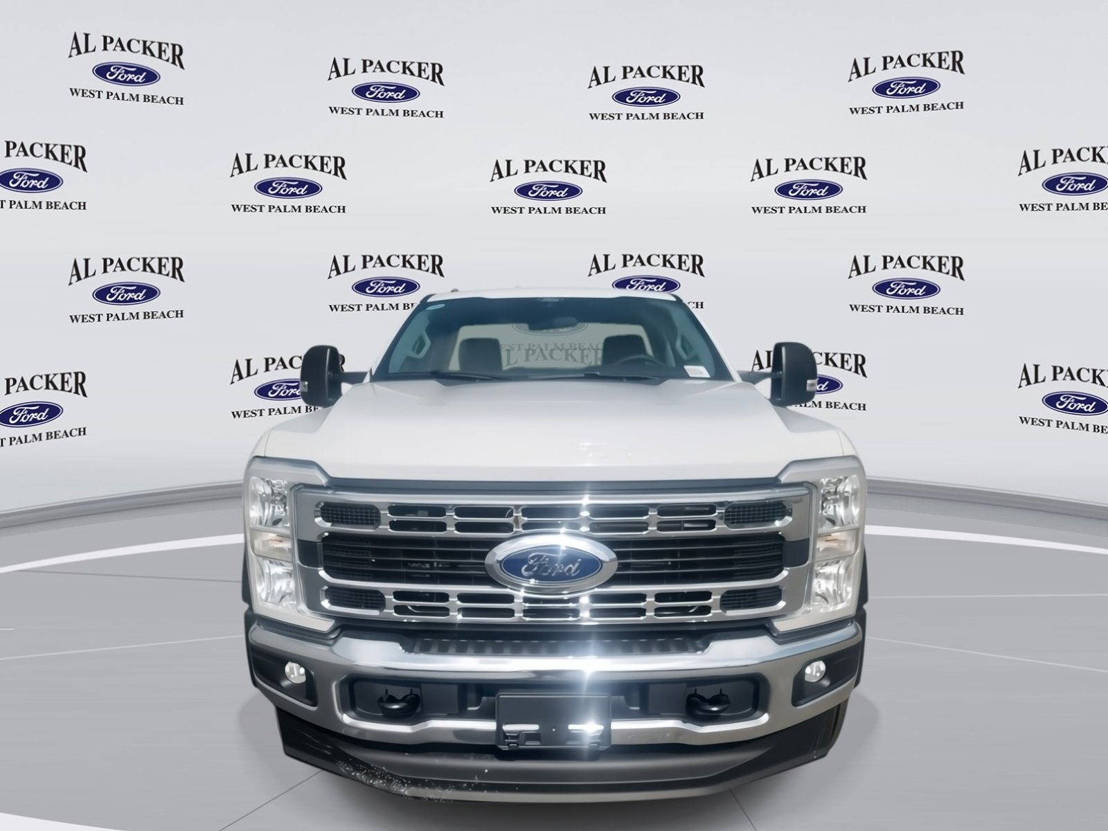 2025 Ford Super Duty F-450 DRW Base