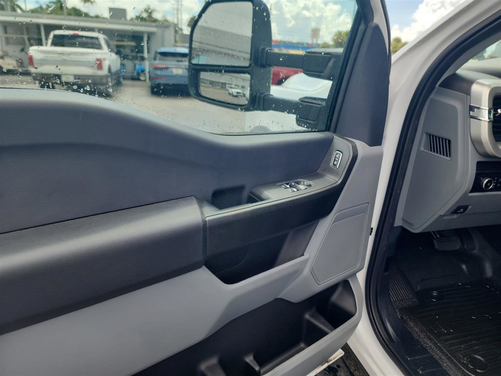 2024 Ford Super Duty F-450 DRW XL