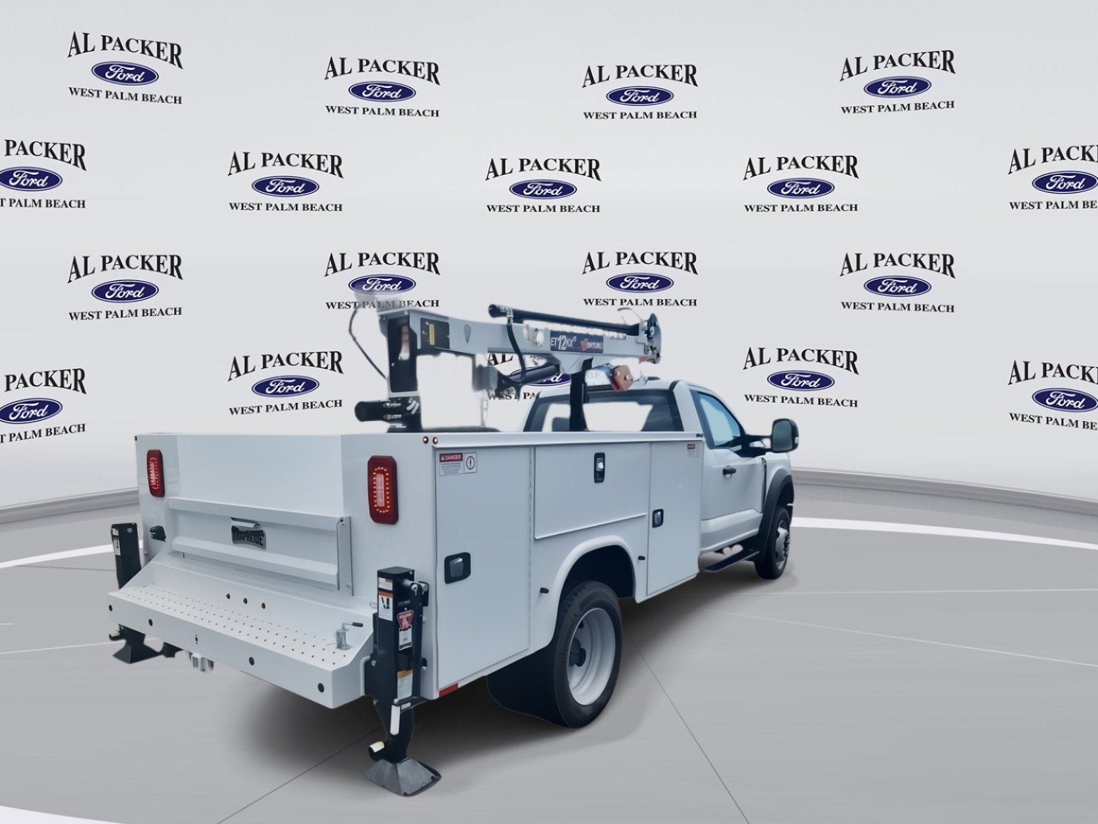 2024 Ford Super Duty F-450 DRW XL