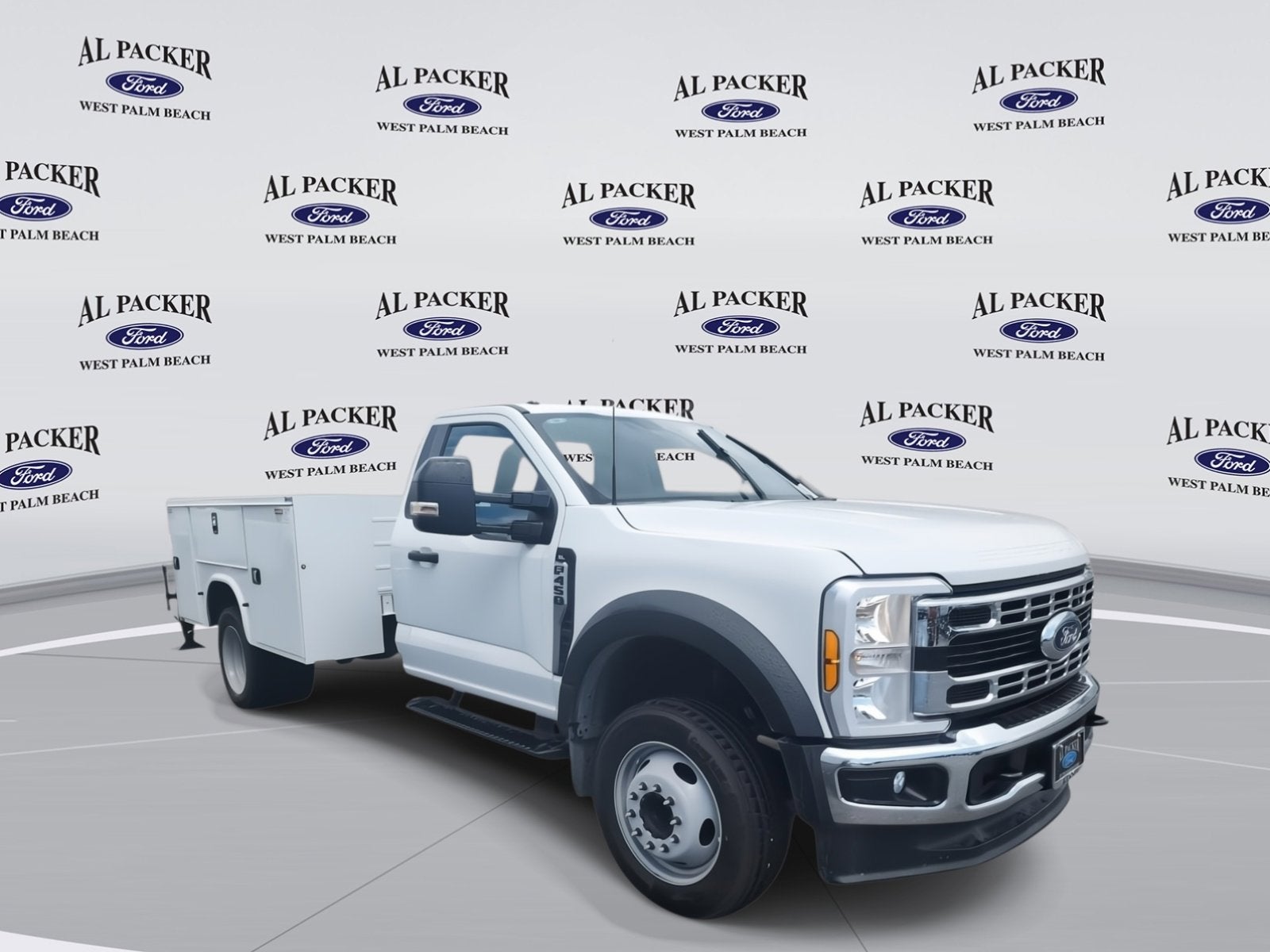 2024 Ford Super Duty F-450 DRW XL