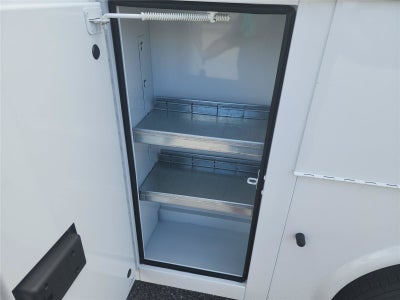 2027 Ford E-Series Cutaway Base
