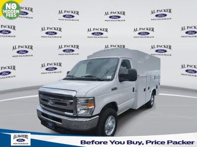 2026 Ford E-Series Cutaway Base