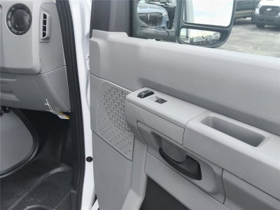 2026 Ford E-Series Cutaway Base