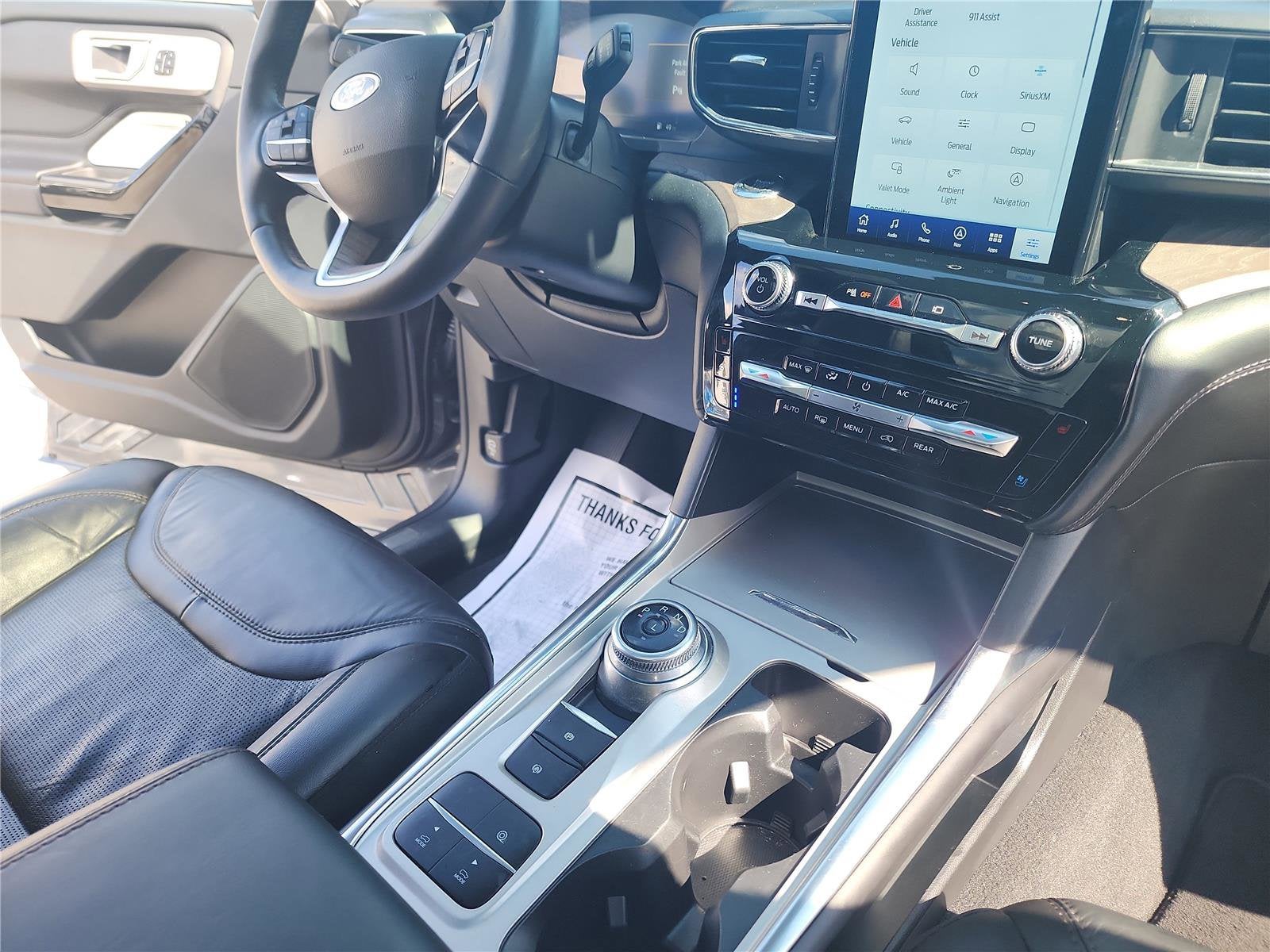 2023 Ford Explorer Platinum