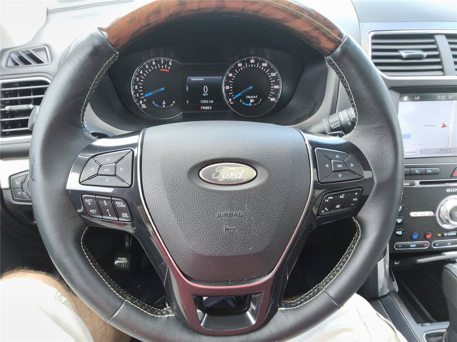 2017 Ford Explorer Platinum