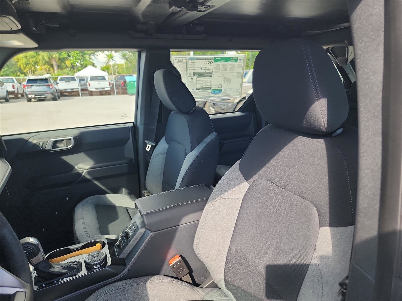 2025 Ford Bronco Base