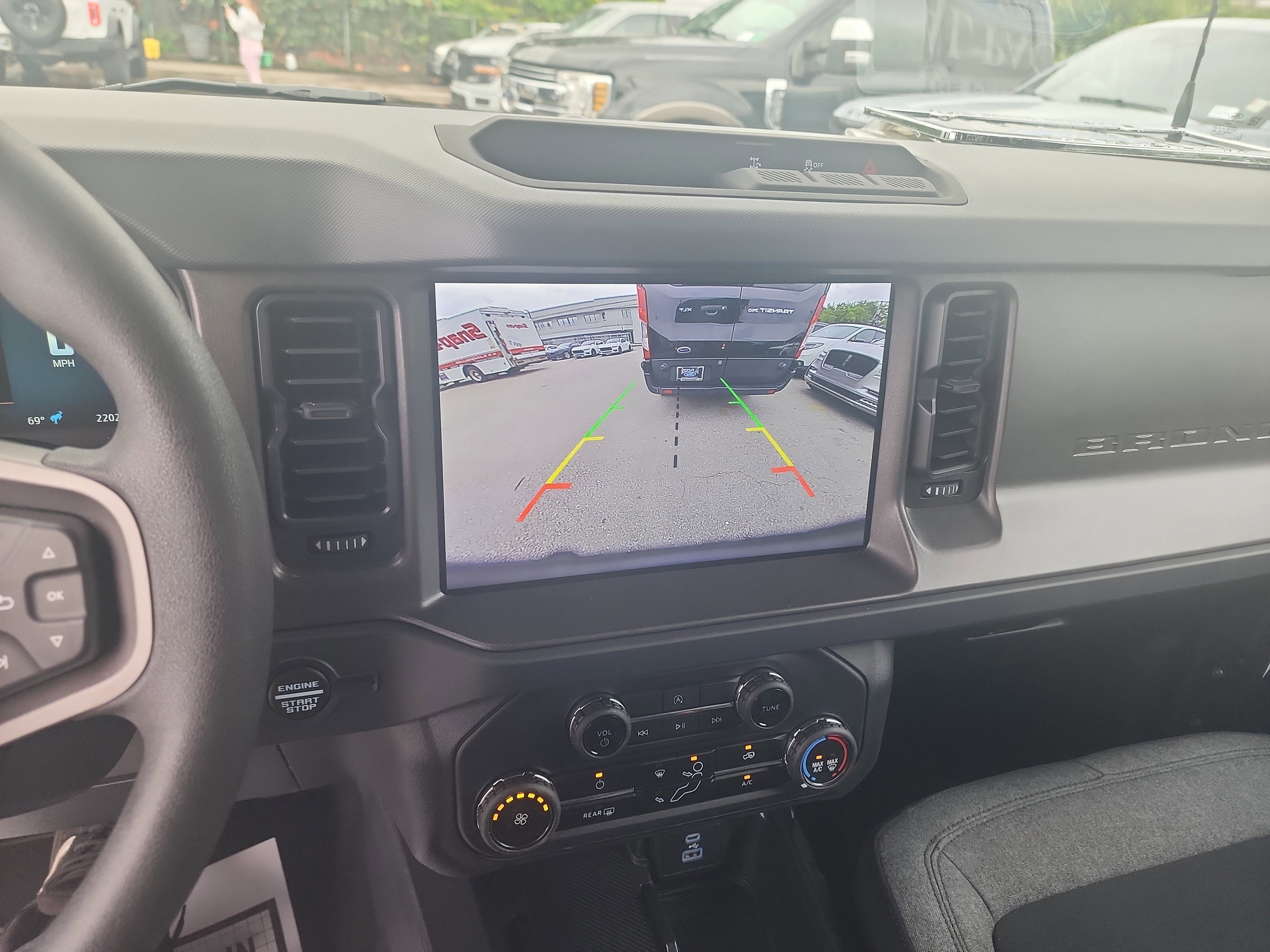 2025 Ford Bronco Base