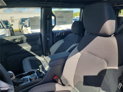 2025 Ford Bronco Base